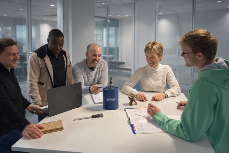 Novitom_team_web